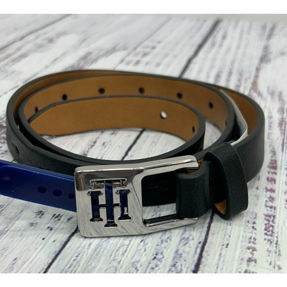 Tommy Hilfiger Womens Black Synthetic Leather Silver Logo Buckle Dress Belt M